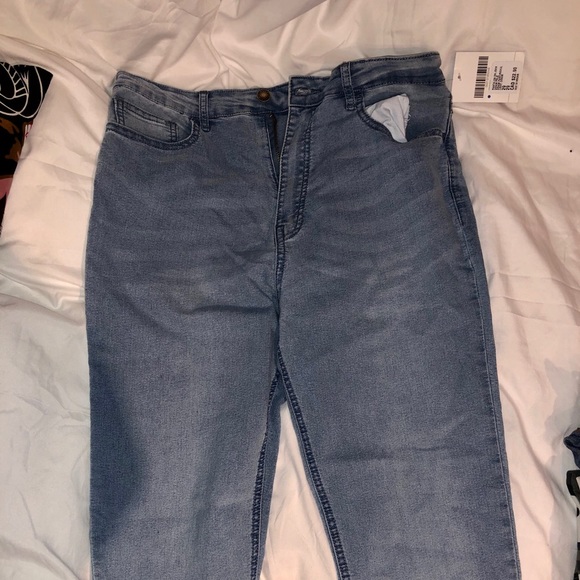 High- rise skinny denim pants - Picture 2 of 4